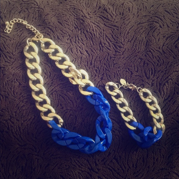 Jewelry - Picture 1 of 1